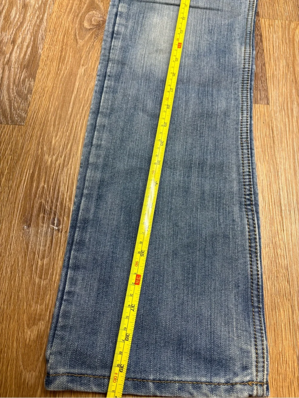 Levi's Medium Blue Men's Straight Jeans